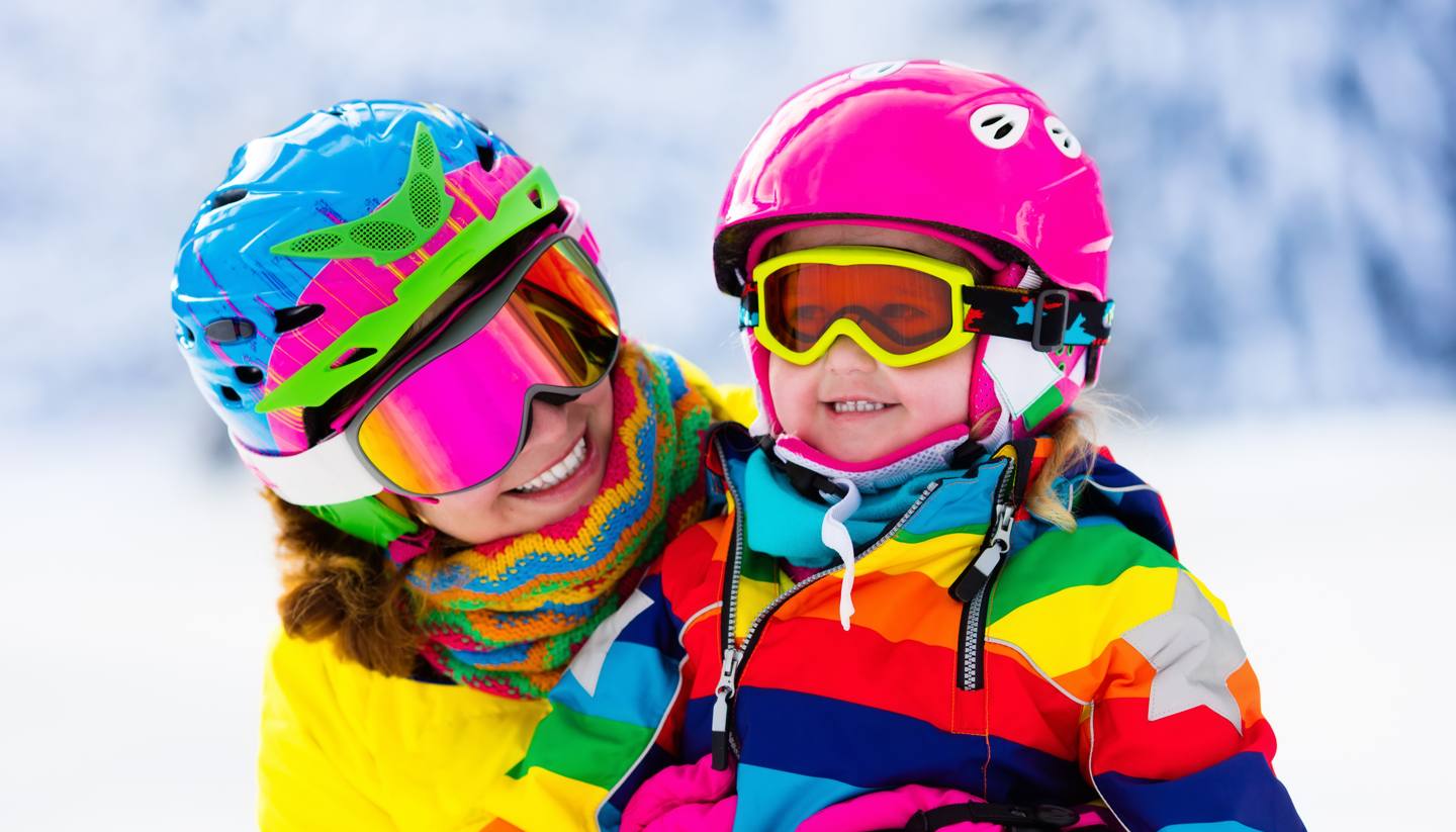 Top 5 family ski holiday destinations - shu-Skiing-Family-714517051-FamVeld-1440x823