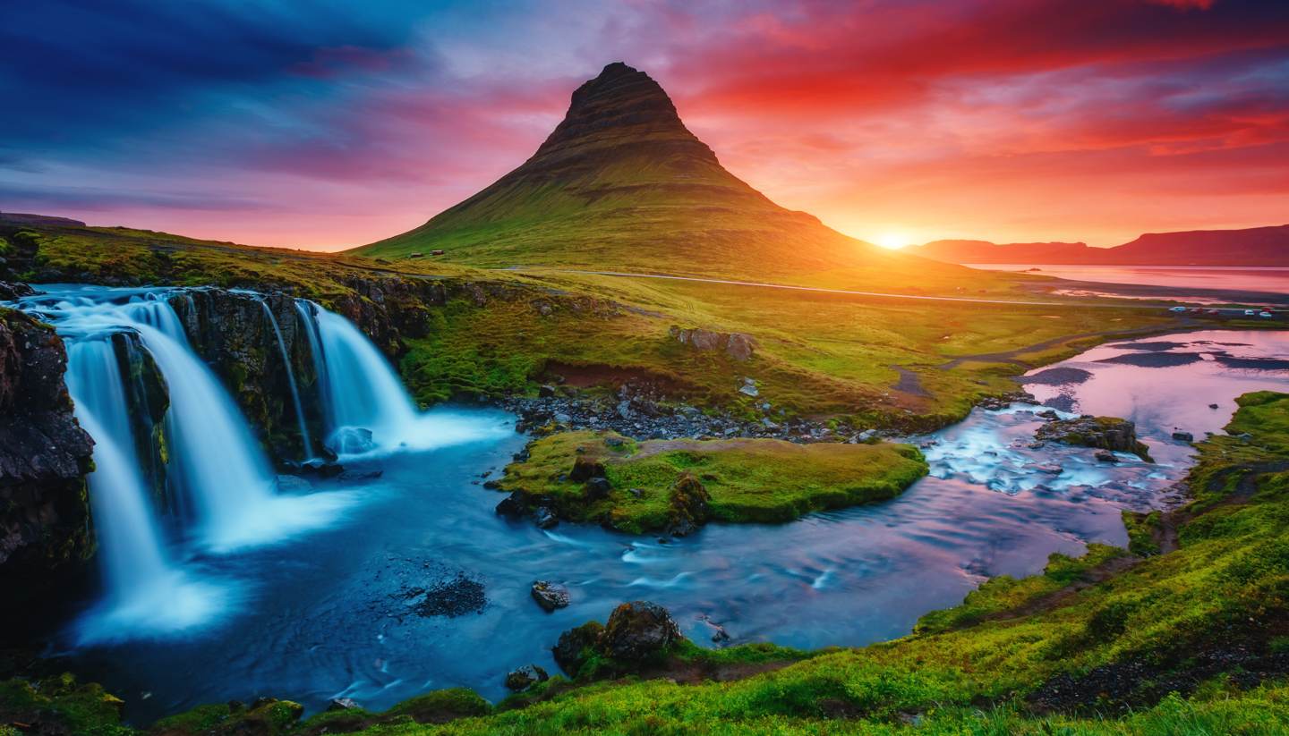 Iceland: Land of fire ice World Travel Guide