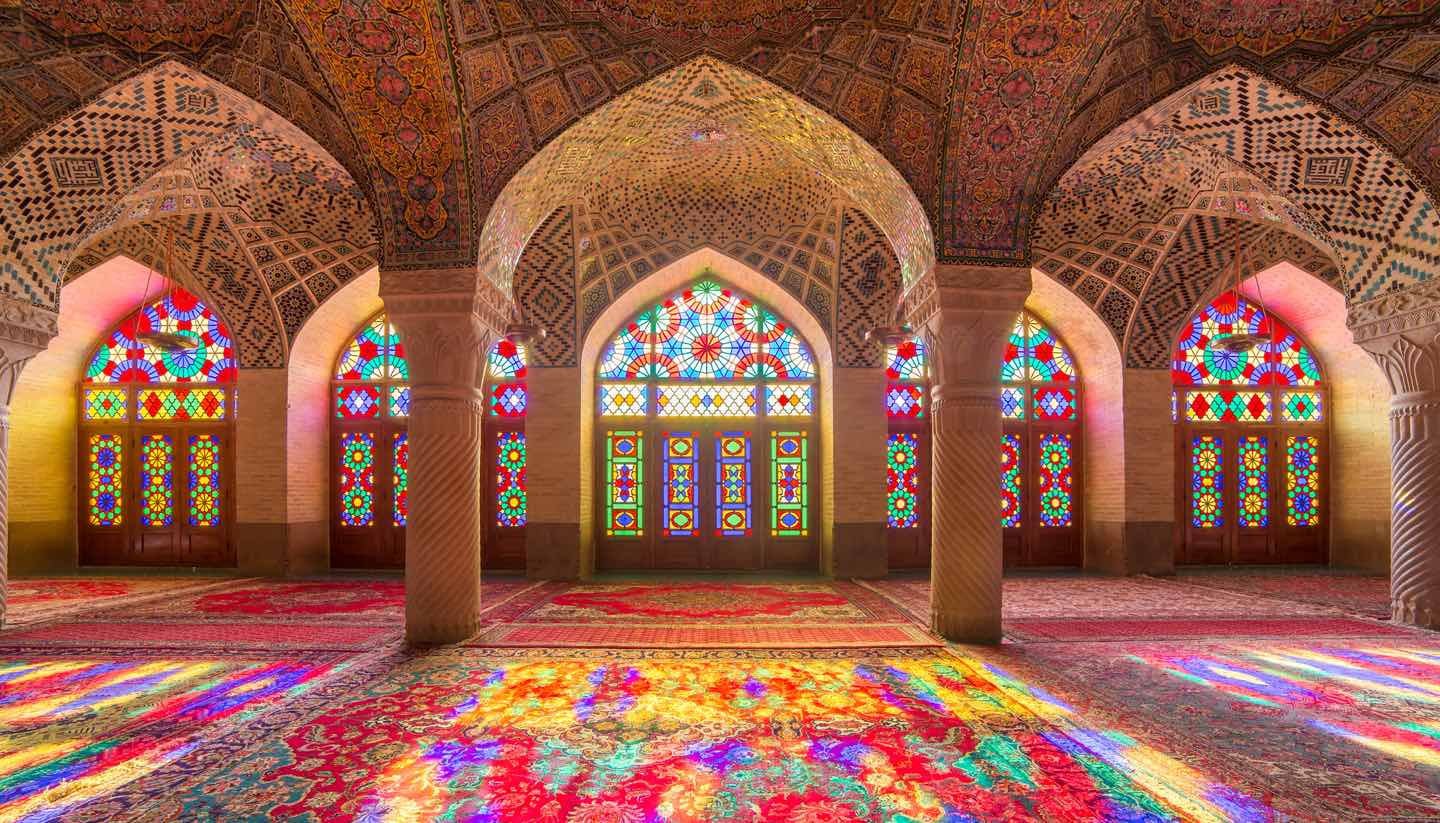 Iran Travel Guide