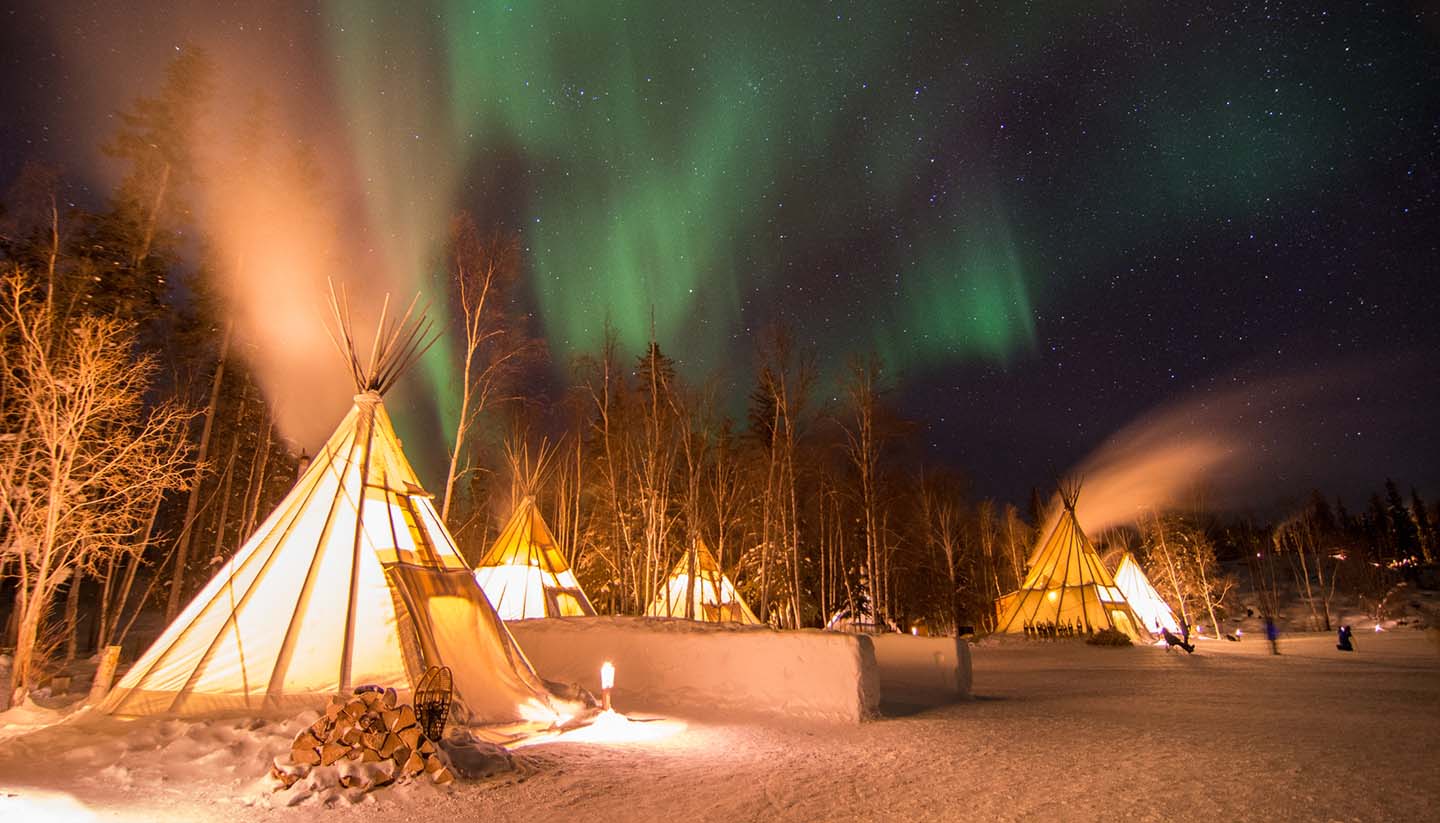 Northwest Territories Canada North Camping Worldtravelguide Tentes Yellowkn...