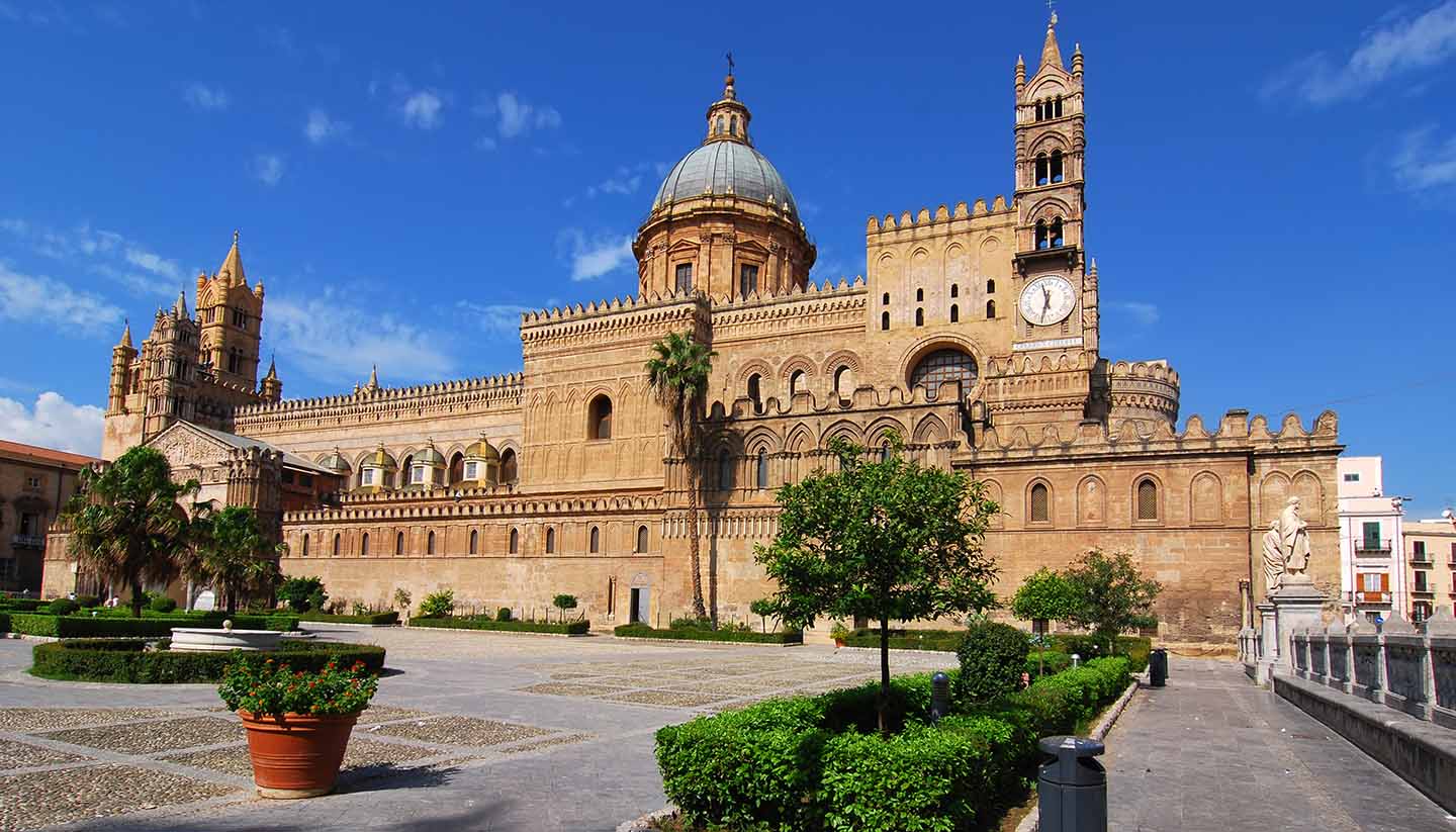 Naar boven band R Shopping in Palermo