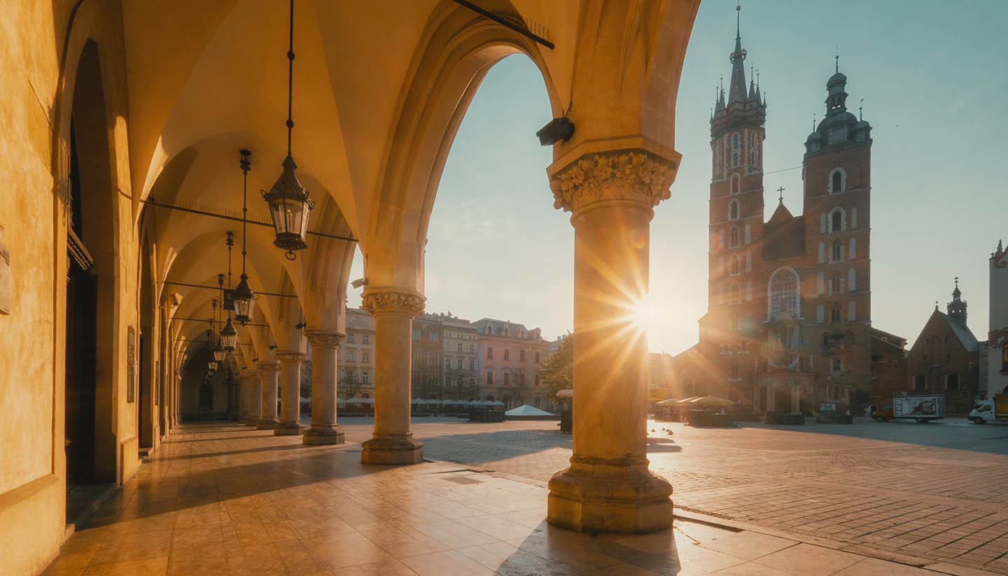 cracow-world-travel-guide