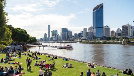 Enjoy a picnic on South Bank Parklands