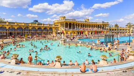 Széchenyi thermal baths