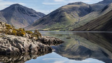 shu-Scafell-Pike-Lake-District-Cumbria-England-300302582-436x246