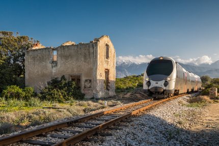 Train in Corsica