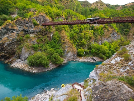 Bungy jumping at Kawarau Bridge