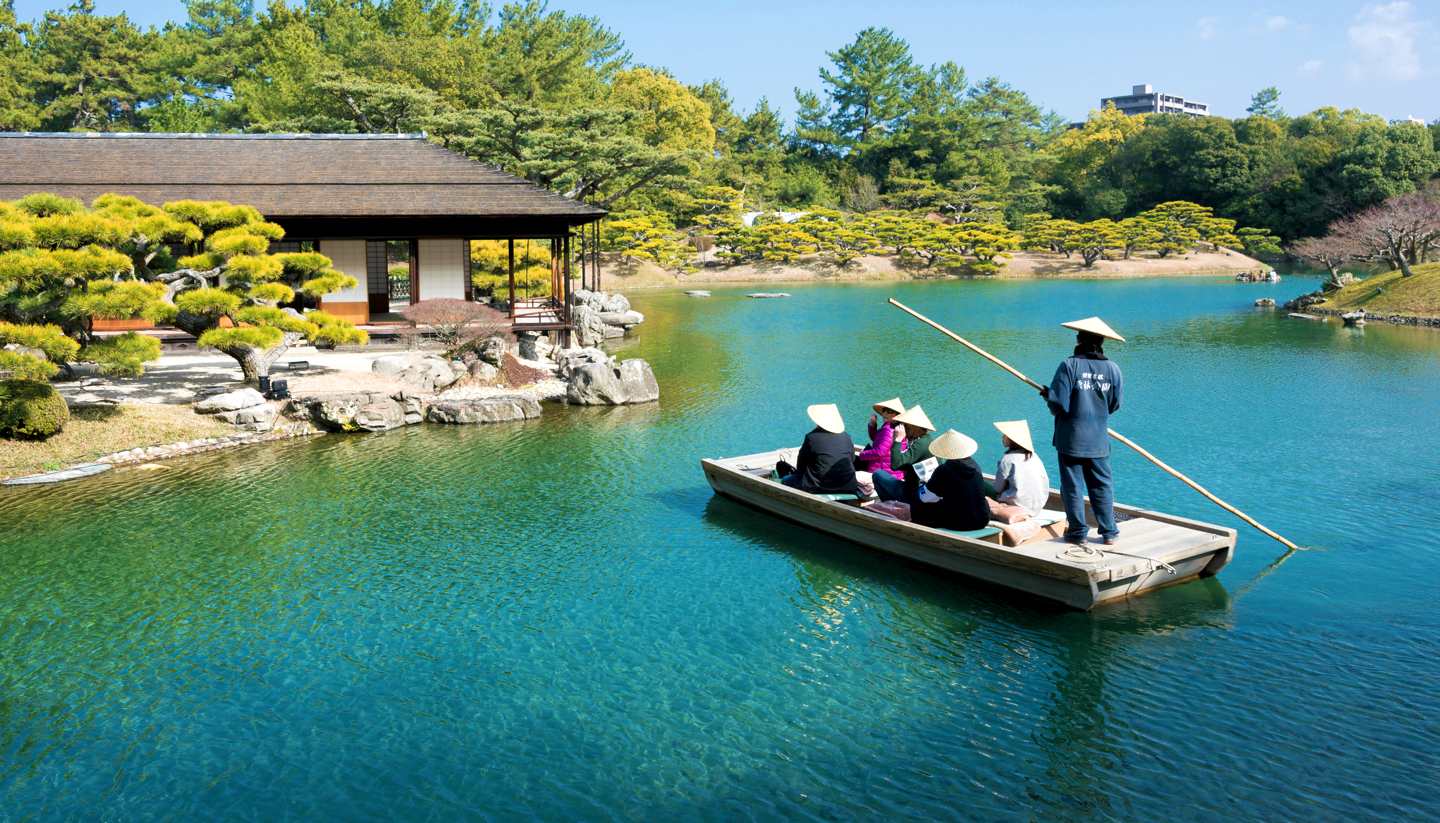 Discover the diversity of Kagawa Prefecture - Ritsurin Garden, Kagawa
