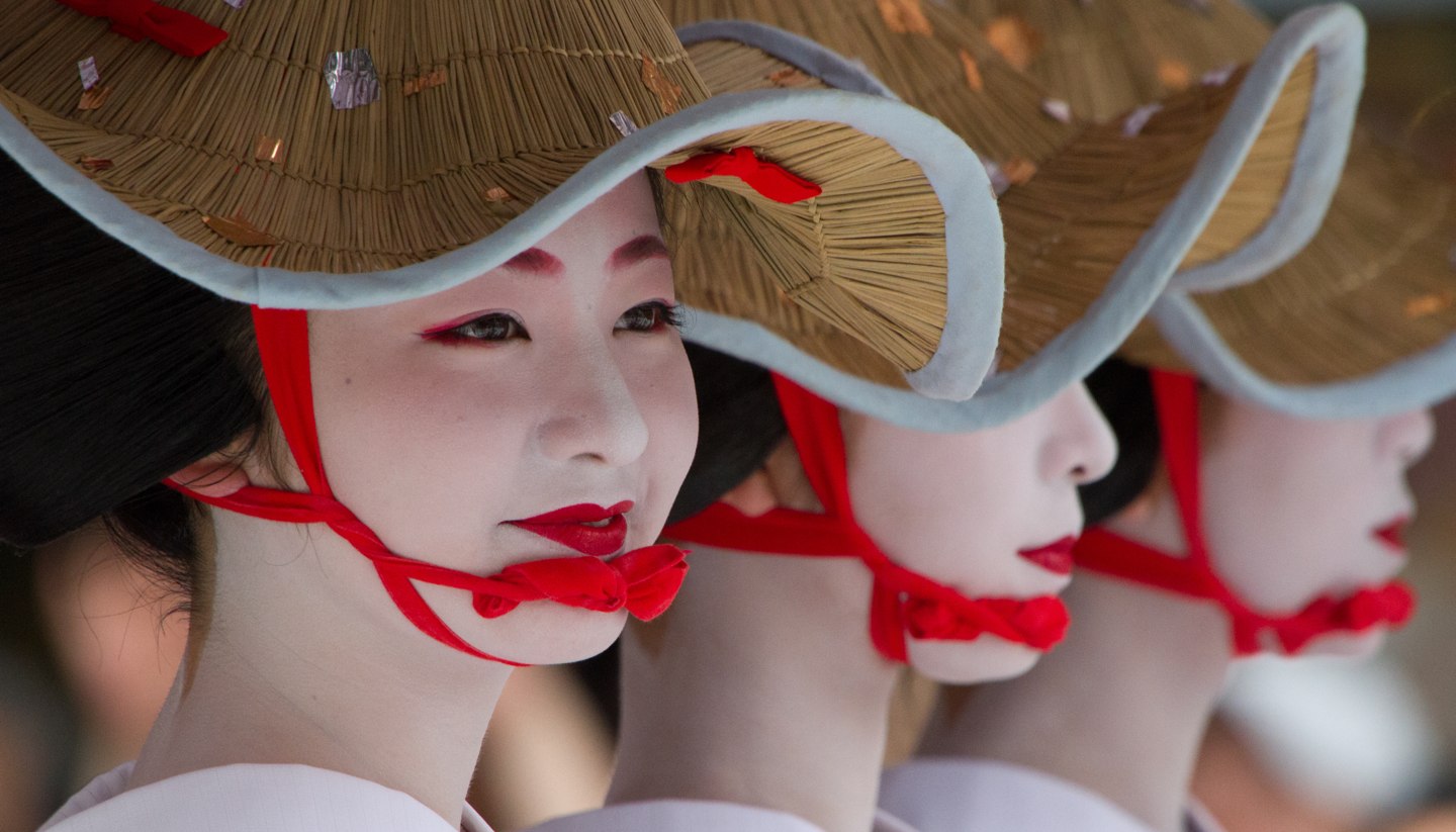 18 of the best art and culture festivals around the world - Apprentice Geisha at Gion Matsuri