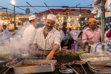 Food vendors at Jemaa el-Fna