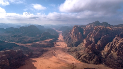 The valley and mountains of NEOM